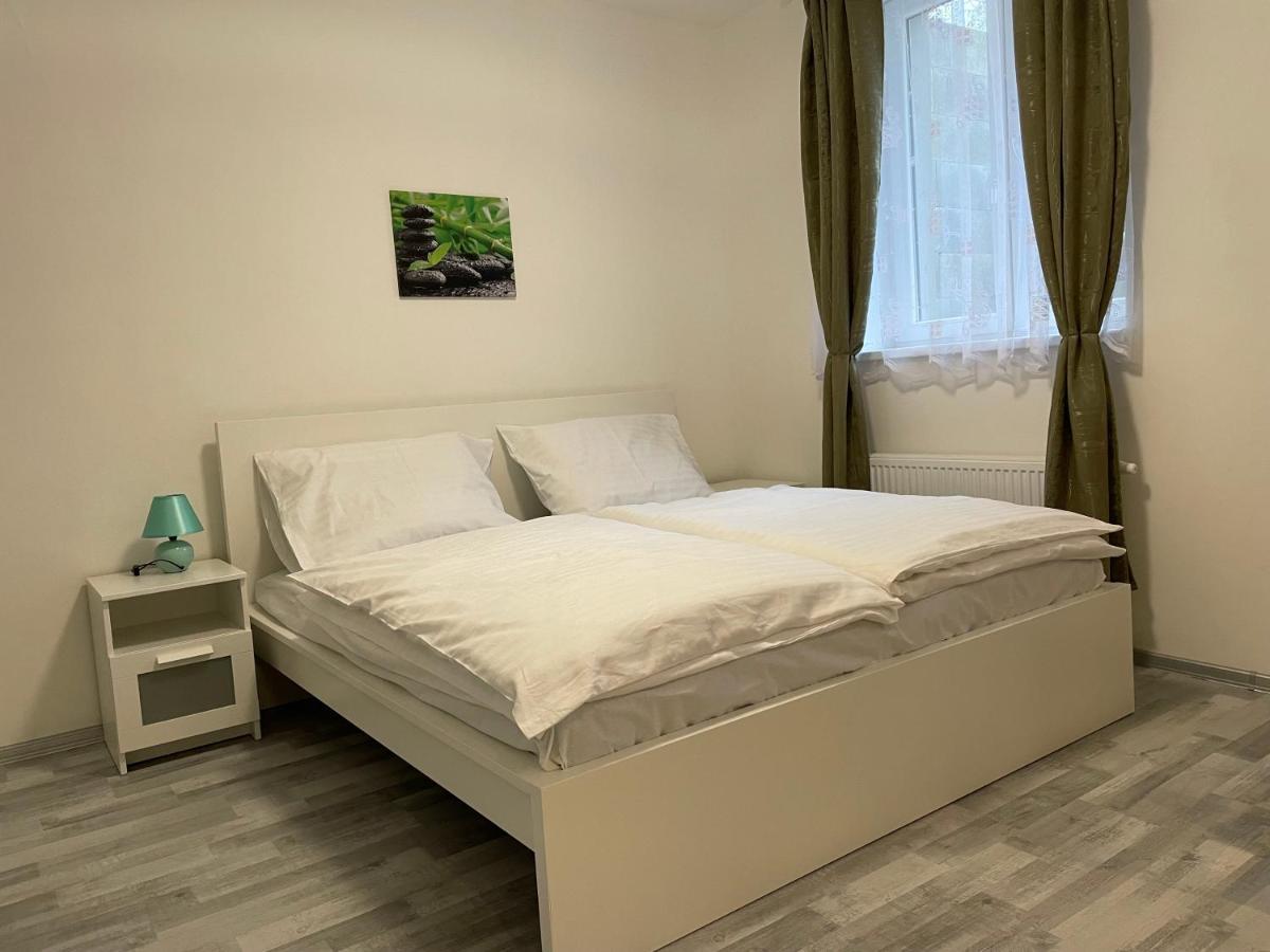 Apartmant T&T Cheb Eksteriør bilde